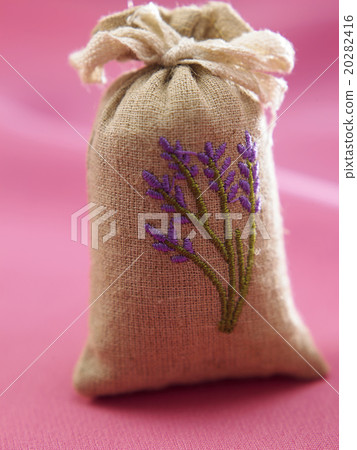 fragrance fragrance 20282416