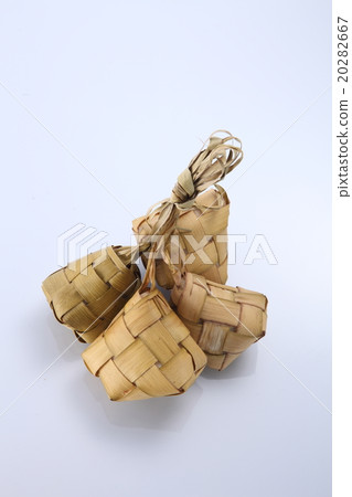 ketupat ketupat 20282667