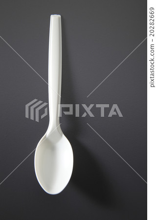 plastic spoon plastic spoon 20282669