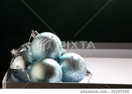 christmas ball 20285509