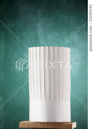 chef's hat chef's hat 20285541