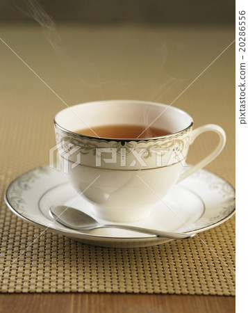 cup of hot tea 20286556