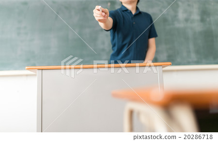 School image 20286718