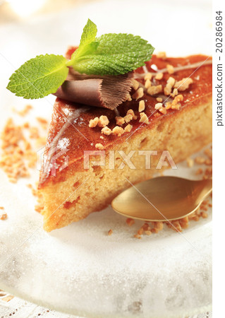 Maple syrup spice cake Maple syrup spice cake 20286984