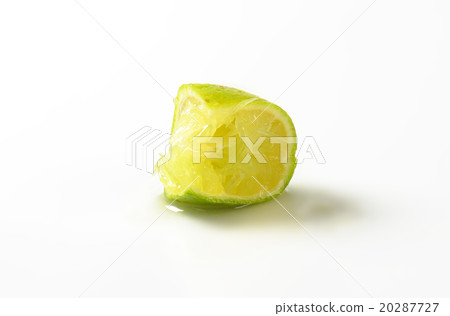 Squeezed lime fruit Squeezed lime fruit 20287727