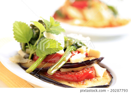 Healthy appetizer 20287793