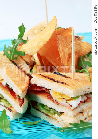 Club sandwiches and crisps Club sandwiches and crisps 20288196