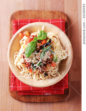 Spaghetti and ragu alla Bolognese 20288493