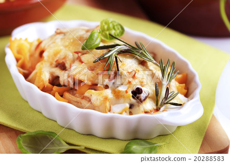 Pasta casserole Pasta casserole 20288583