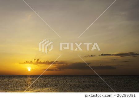 Sky sunset with sea Sky sunset with sea 20289381