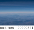 [Aerial material] Blue sky spreading over the mountain range where snow remains 20290841