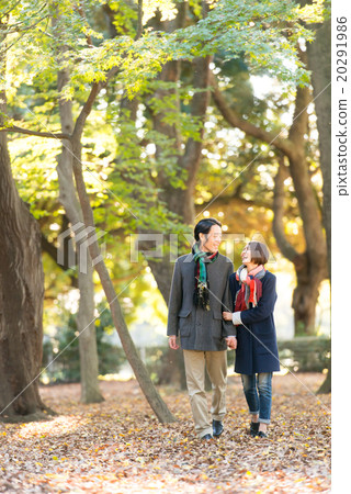 已婚夫婦生活方式散步 20291986