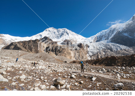 Trekking in Makalu Barun National Park of Nepal Trekking in Makalu Barun National Park of Nepal 20292538