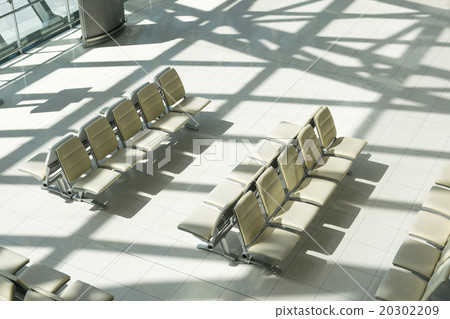 Empty chair for passengers boarding at airports. 20302209