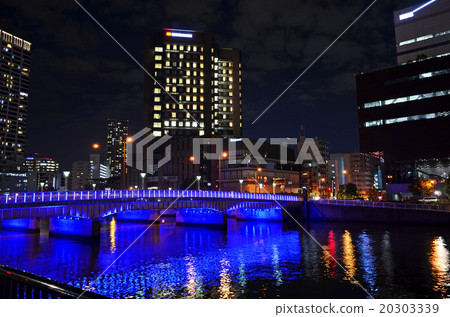 Night view around Osaka Nakanoshima 20303339