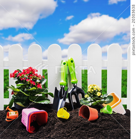 garden tools on the ground garden tools on the ground 20303638