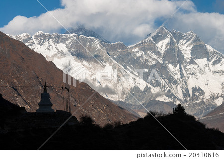 Lhotse wall, Everest region, Nepal 20310616