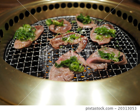 Ox tongue  20313053