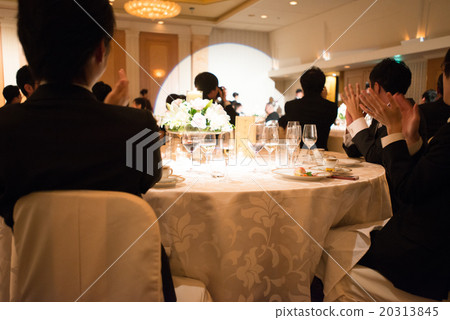 Spotlight at reception 20313845