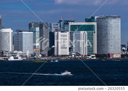 汐留的建築群和船 20320555