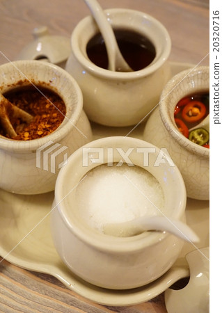 Kruang Prung (Thai four kinds of tabletop seasoning: Kulu am Pong) 20320716