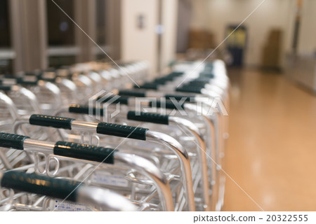 Image of supermarket 20322555