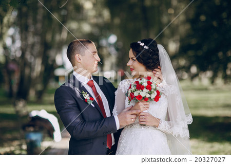 wonderful wedding day 20327027