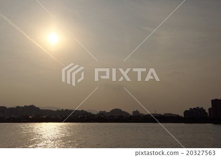 Masu Masu Sunset at PM 2.5 and Harasaka 20327563