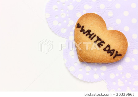 Cookie White Day 20329665