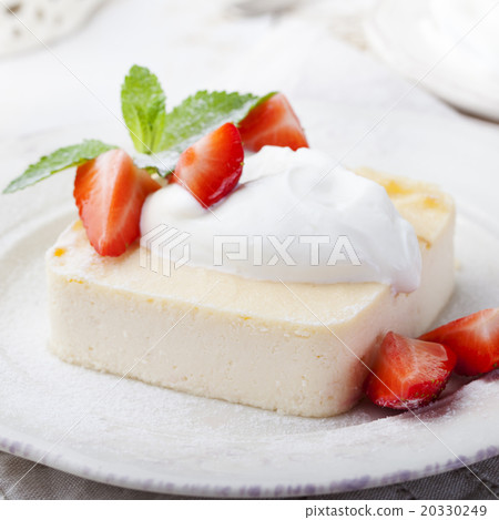 Pudding, cheesecake, custard dessert, sour cream Pudding, cheesecake, custard dessert, sour cream 20330249