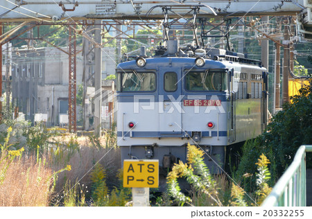 Freight train EF65 single machine Hamakawasaki Station 20332255
