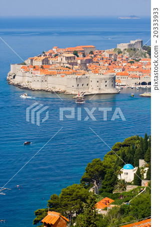 Dubrovnik old town pier Dubrovnik old town pier 20333933