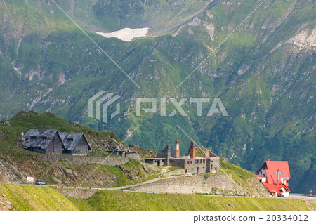 Transfagarasan mountain road, Romanian Carpathians 20334012