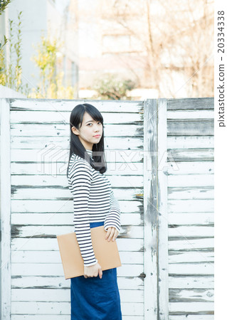 Cien #5 (20334338)
