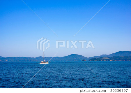 Cat's paradise "Tashiro Island" Ace Island Island Line Scenery Yacht Cruiser 20336597