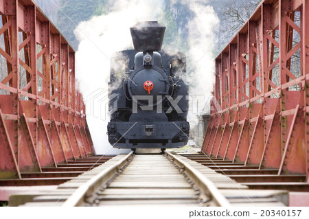steam locomotive steam locomotive 20340157