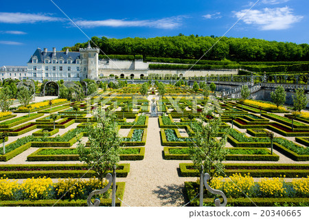 Villandry Castle with garden, Centre, France Villandry Castle with garden, Centre, France 20340665