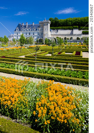 Villandry Castle with garden, Centre, France Villandry Castle with garden, Centre, France 20340667