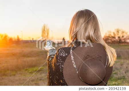 girl with a compass 20342139
