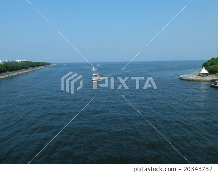 遊船橫跨大海 遊船橫跨大海 20343732