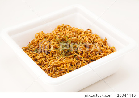Cup fried noodles 20344419
