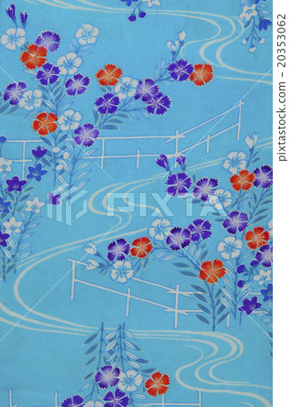 日本模式真絲織物染色的衣服草花洗淨流動的水花 20353062