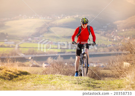 Mountain biker Mountain biker 20358733