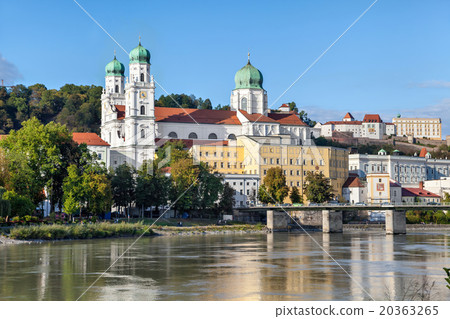 Marienbrucke bridge and cathedral in Passau 20363265