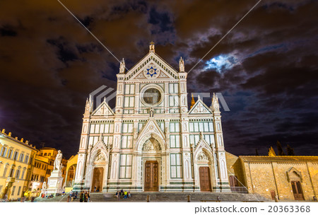 Basilica of Santa Croce in Florence - Italy 20363368