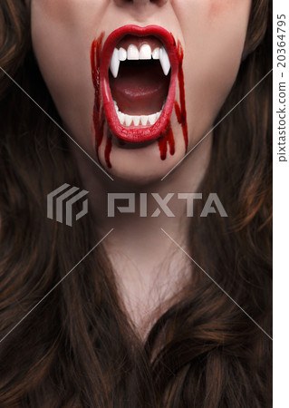 Female vampire 20364795