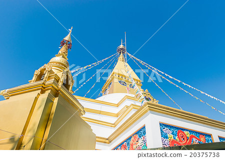 pagoda 20375738