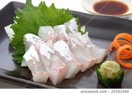 鱸魚鱸魚生魚片生魚片腹部日本食品 照片素材 圖片 3400 圖庫