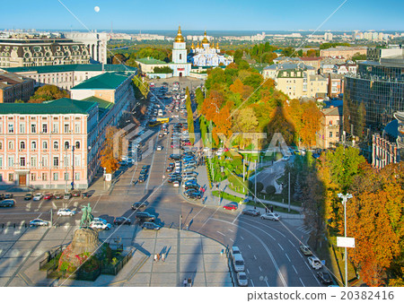 Skyline of Kiev Old Town 20382416