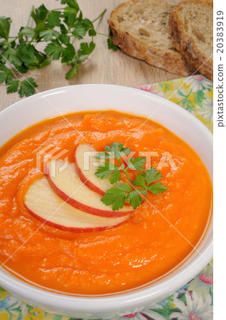 Pumpkin - apple soup puree 20383919
